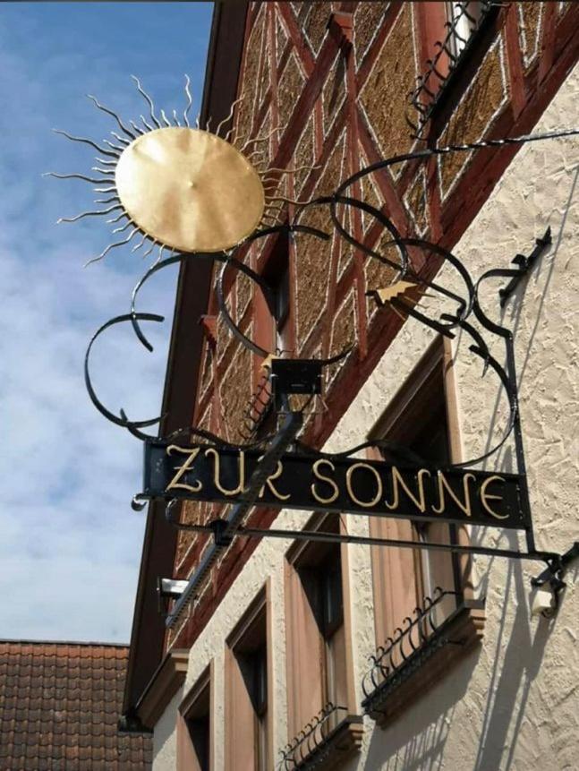 Hotel Sonne Wassertrüdingen Exteriör bild